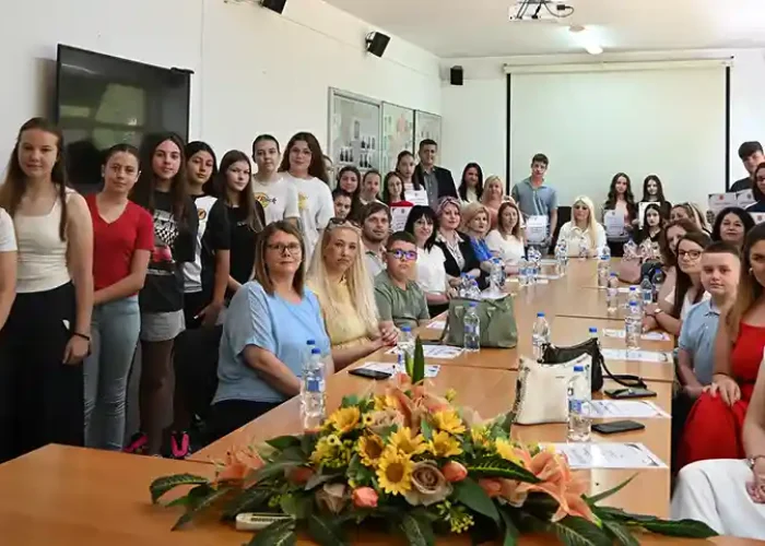 Наградени ученици од општински училишта - Илинден 1 (1)